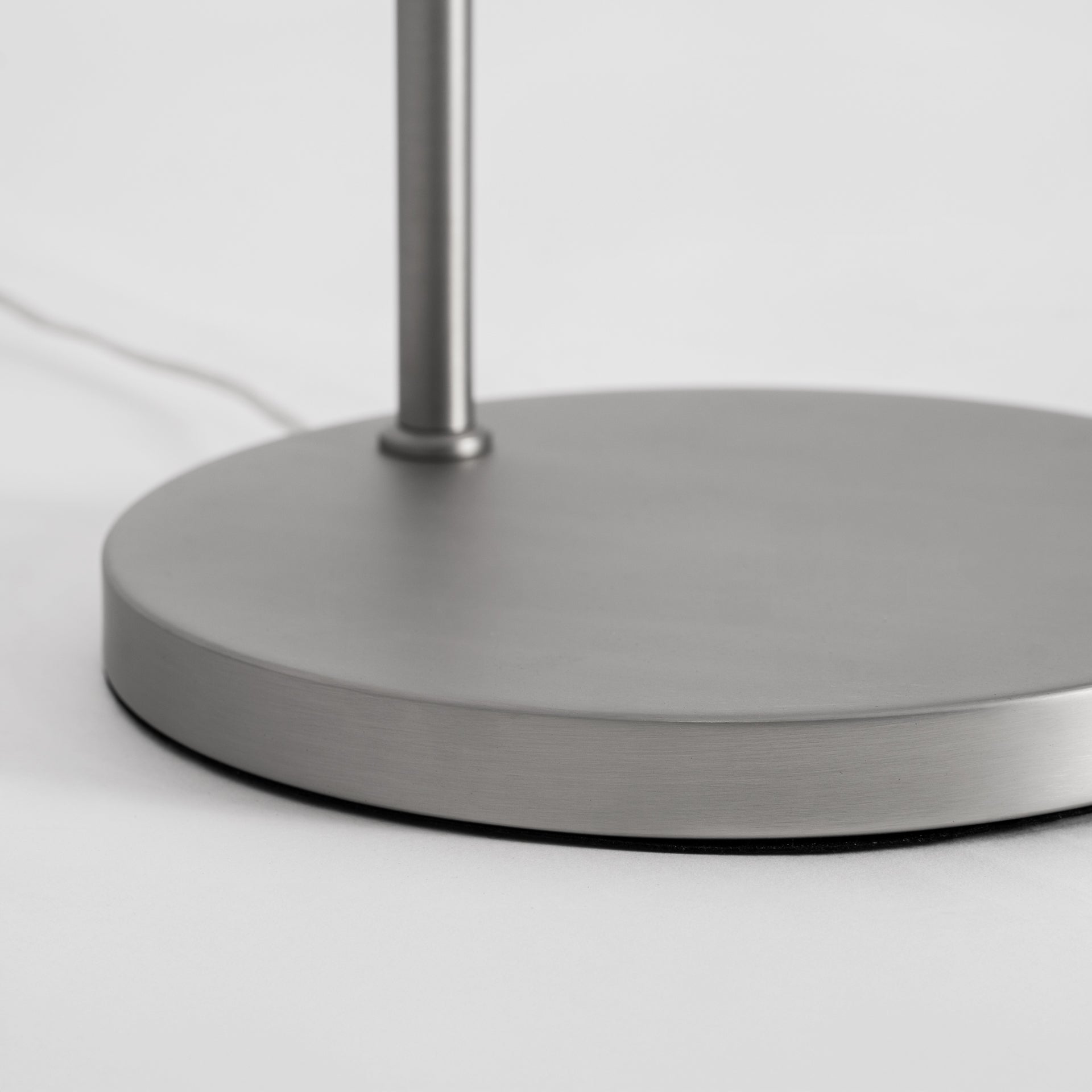 JEHNA FLOOR LAMP